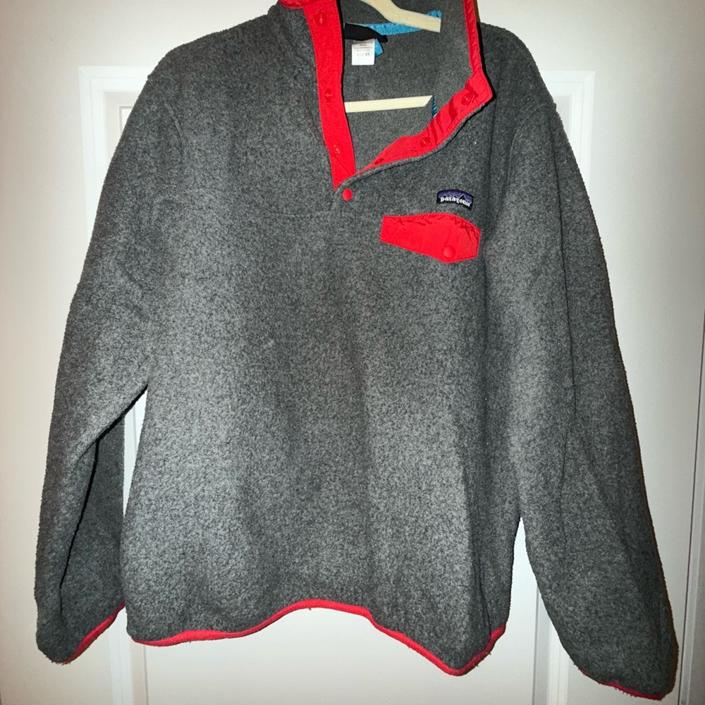 Patagonia Gray and Red Synchilla Pullover